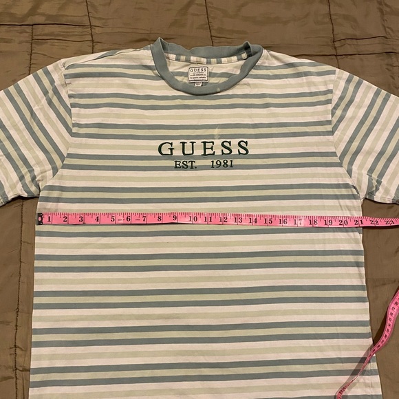 Stripped Guess Embroidered Logo Shirt  Los Angeles Medium - Picture 7 of 7